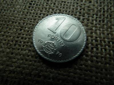 10 forintos érme, 1976, sima redős változat