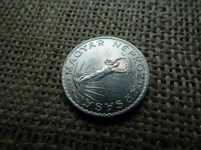 10 forintos érme, 1976, sima redős változat