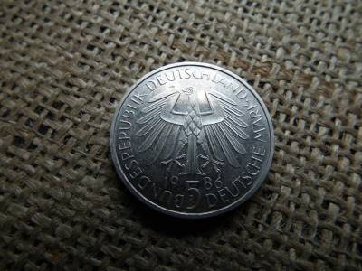 Németország, 5 márka 1986 D