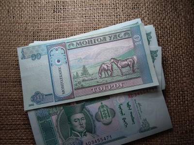 Mongólia 10 tögrög, 2002, hajtatlan