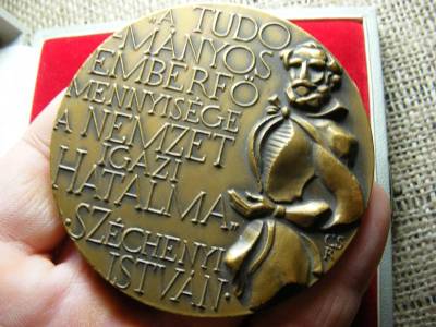Csíkszentmihályi Róbert emlékérem, 1975, bronz