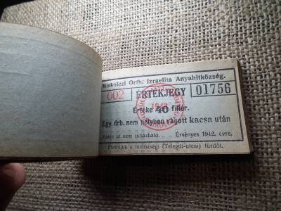 Miskolc , Miskolczi Ortodox Izraelita Anyahitközség ! Értékjegy 40 fillér 1942 , 1 kacsa  , Orth. ! Ritka köteg ! 97 db sorszámkövető !