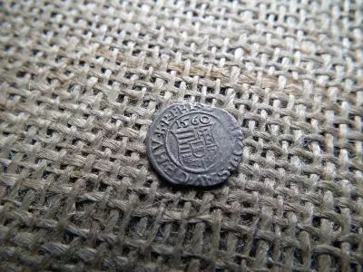 I. Ferdinánd ezüst dénár 1560 KB , Körmöcbánya , denár