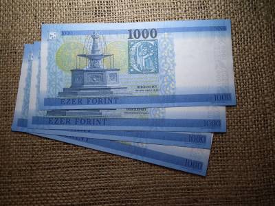 1000 Forint Bankjegy 2017 DG UNC 4 db sorszámkövető 