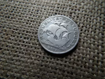 Portugália ezüst 5 escudos 1951 , escudo 