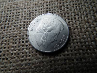 5 forint 1967 , verdehibás , sugaras !  Csillag sugarai nem érik el a búzakalászt
