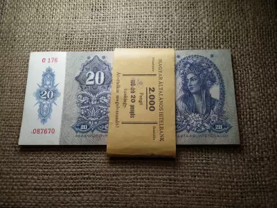 20 pengő 1941 , 17 db gyönyörű - hajtatlan sorszámkövető ! Eredeti banki kötegelő ! Magyar Általános Hitelbank 