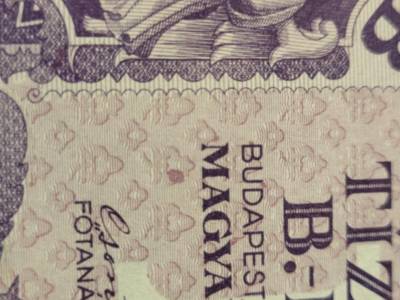 Tízmillió B.-pengő 1946 , vágáshibás , festékhibás , hajtatlan ! Extra 