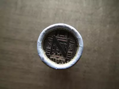 5 forint 2021 75 éves a forint emlék kiadás rolni " N " betűvel UNC