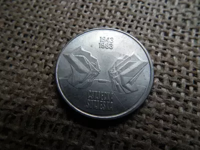 Jugoszlávia , 10 dinara 1983 , dinár   -csata Sutjeskánál