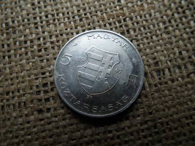 Ezüst 5 forint 1947 ,  HOMLOKKÖZÉPIG ÉRŐ HAJ 