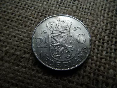 Hollandia , ezüst 2 1/2 gulden 1963
