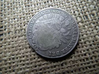 József , ezüst 1/2  tallér 1782 B , thaler 
