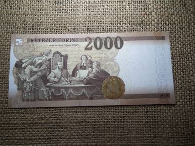 2000 forint 2016 CE , UNC
