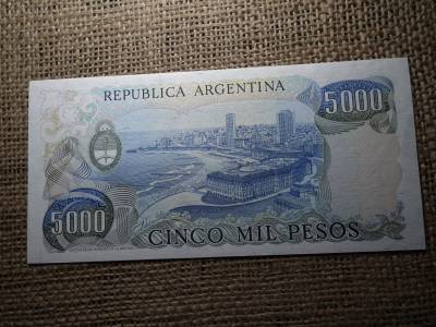 Argentína 5000 pesos 1981 - 1983 UNC , B1