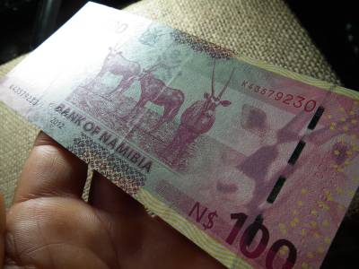 Namíbia 100 dollars 2012 XF , C1