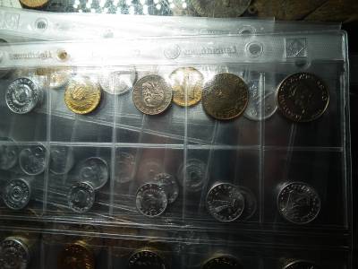 Ritka Forint és fillér sor 1990 ! 2 , 5 , 10 , 20 , 50 fillér és 1 , 2 , 5 ,10 , 20 forint tévveret ! UNC-Extra , ár /sor ( 1 sor 10 db érme)  ) 