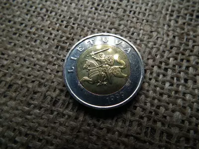 Litvánia 5 litai 1999 , verdefényes 