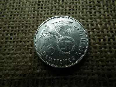 Birodalmi ezüst 5 márka 1937 J , Nagy sasos - horogkeresztes