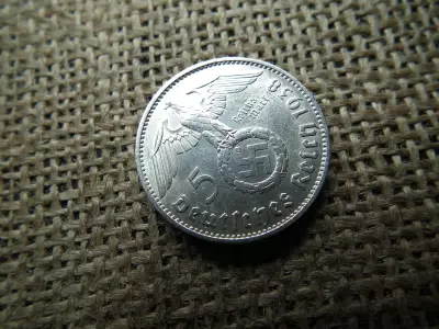 Birodalmi ezüst 5 márka 1938 J , Nagy sasos - horogkeresztes 