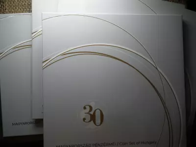 30 éves a pénzverő BU forgalmi sor 2022 , ár / sor