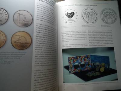 Bertók Krisztina - Bódi-Schubert Anikó (szerk) : 75 éves a forint 75 év - 75 történet Bertók Krisztina - Bódi-Schubert Anikó (szerk) : 75 éves a forint 75 év - 75 történet