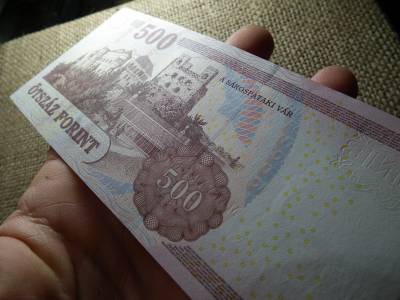 500 forint 2010 EC , UNC 