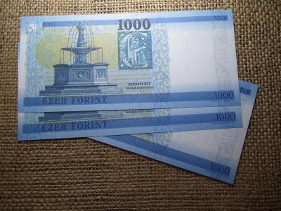1000 forint 2018 DB , UNC - aunc , 3 db sorszámkövető 