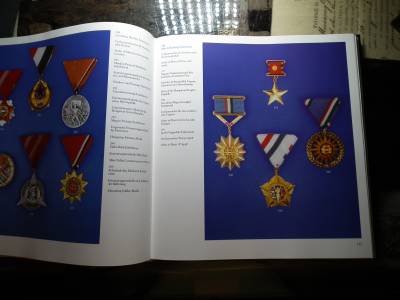 Makai Ágnes - Héri Vera: Kereszt , érem , csillag - Kitüntetések a magyar történelemben Makai Ágnes - Héri Vera: Kereszt , érem , csillag - Kitüntetések a magyar történelemben