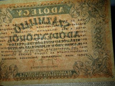Százmillió adópengő 1946 , ritka , EF-aUNC Százmillió adópengő 1946 , ritka , EF-aUNC