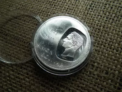Venezuela , ezüst 10 bolivares 1973