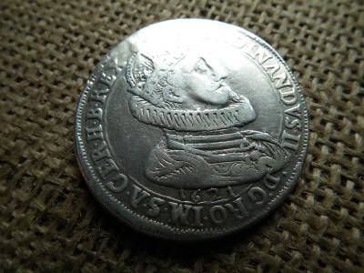 Ferdinánd ezüst tallér 1621 , füles volt  Ferdinánd ezüst tallér 1621 , füles volt