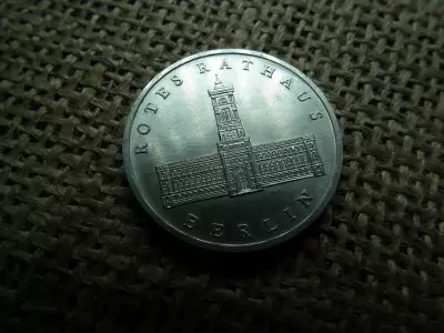 DDR 5 márka 1987 , 750 éves Berlin - Rotes Rathaus