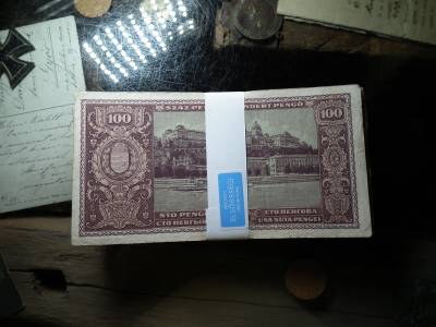 SZÁZ PENGŐ 1945 - 100 DARABOS KÖTEG EGYBEN!!! SZÁZ PENGŐ 1945 - 100 DARABOS KÖTEG EGYBEN!!!