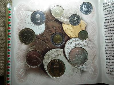 Forgalmi sor 1998  BU + 100 Ft Szabadságharc BU - ritka 