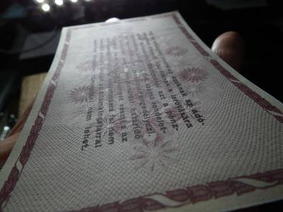 Százezer adópengő 1946 , vízjel nélküli , vastag fehér papír Százezer adópengő 1946 , vízjel nélküli , vastag fehér papír