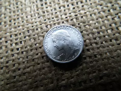 5 fillér 1977
