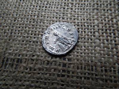 Volosianus 251 - 253 , ezüst antoninianus 