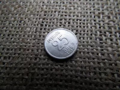 Svédország , ezüst 25 öre 1957