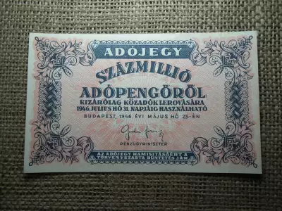 Százmillió adópengő 1946 , ef , gyönyörű , hajtatlan 