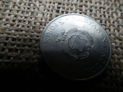 5 forint 1967 , verdehibás , sugaras ! Csillag sugarai nem érik el a búzakalászt , extra ! R 5 forint 1967 , verdehibás , sugaras ! Csillag sugarai nem érik el a búzakalászt , extra ! R