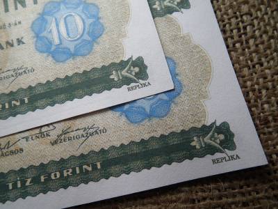 10 forint 1946 Másolat ! Vízjeles , sorszámkövető 10 forint 1946 Másolat ! Vízjeles , sorszámkövető