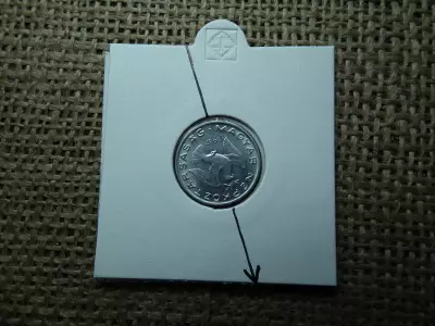 10 fillér 1987  , verdehibás , elfordult ! Hibás 