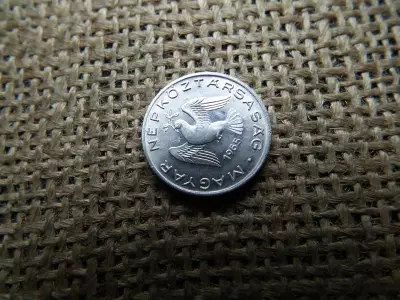 10 fillér 1965 