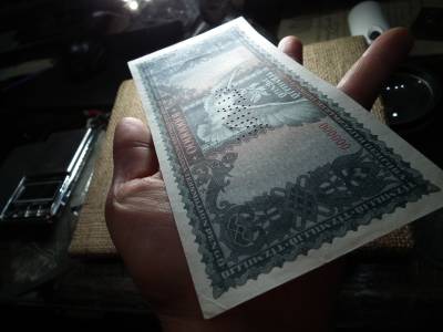 Tízmillió Pengő 1945 , Nagyon ritka MINTA perofárlt , O 000 000000 ! R ! Extra Tízmillió Pengő 1945 , Nagyon ritka MINTA perofárlt , O 000 000000 ! R ! Extra
