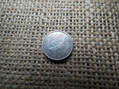 Man szigetek 5 penny 1995 , pence - II. Erzsébet golflabda és ütők Man szigetek 5 penny 1995 , pence - II. Erzsébet golflabda és ütők