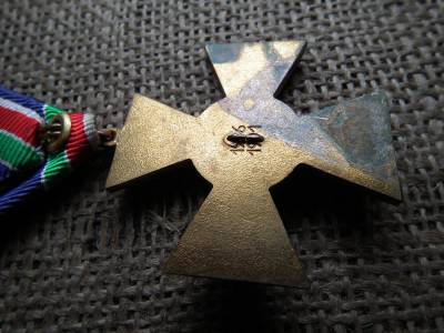 Vitézi Rend bronz Érdemkereszt , zománcozott, fém kitüntetés mellszalagon Vitézi Rend bronz Érdemkereszt , zománcozott, fém kitüntetés mellszalagon