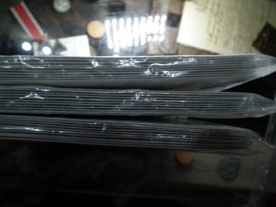 Kobra , Érmetartó , éremtartó , érme berakó lap ! 10 db 12 férőhelyes ! Ár / zacskó ( 10 lap , 10 elválasztó ) Új ! Kobra , Érmetartó , éremtartó , érme berakó lap ! 10 db 12 férőhelyes ! Ár / zacskó ( 10 lap , 10 elválasztó ) Új !